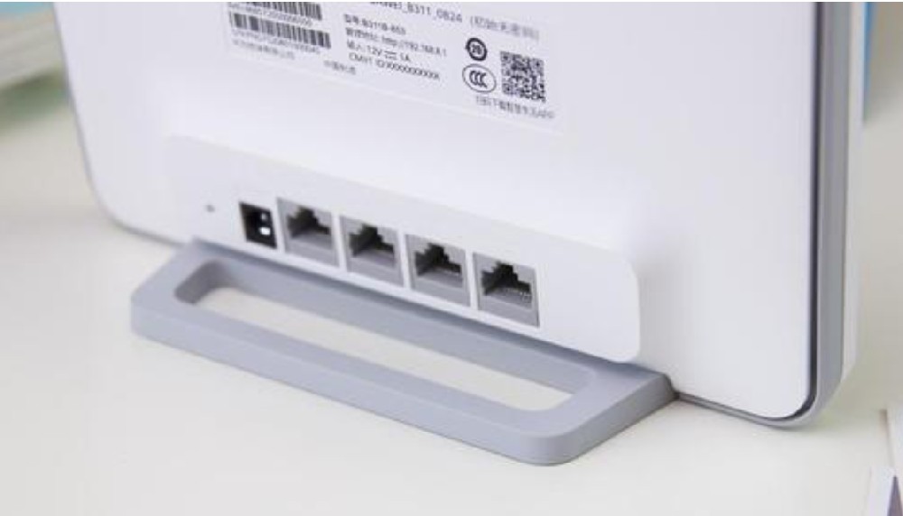 回顾：路由器要多久关闭一次？多亏宽带师傅告诫，难怪网速变龟速